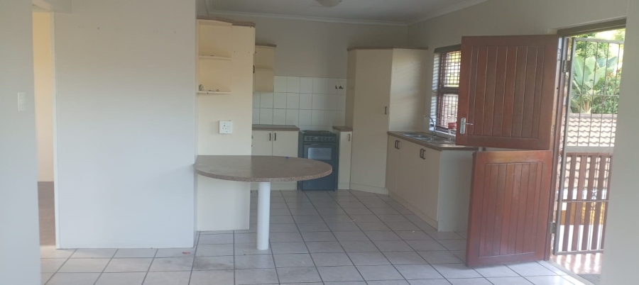 To Let 2 Bedroom Property for Rent in Amalinda Eastern Cape